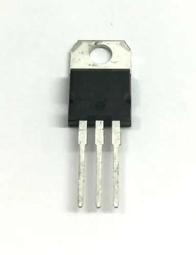 Regulador de voltaje lineal 50x 7805 de salida fija de 5 V